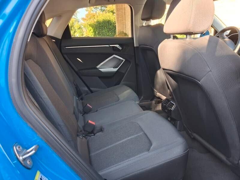 Audi Q3 SPB 40 TFSI quattro S tronic line MATRIX-PANORAMA-B&O-CERCHI 20"