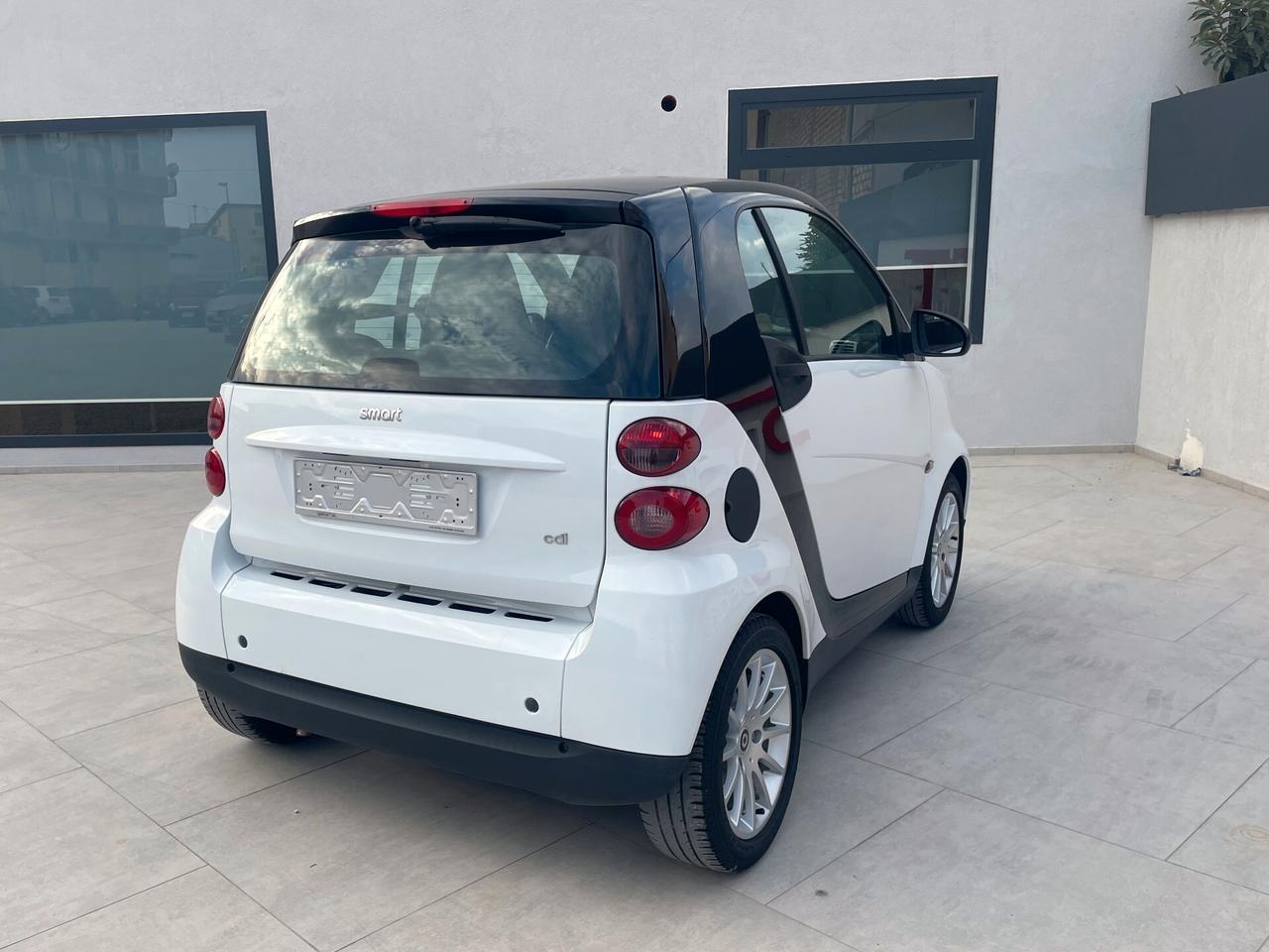 Smart ForTwo 800 33 kW coupé passion cdi