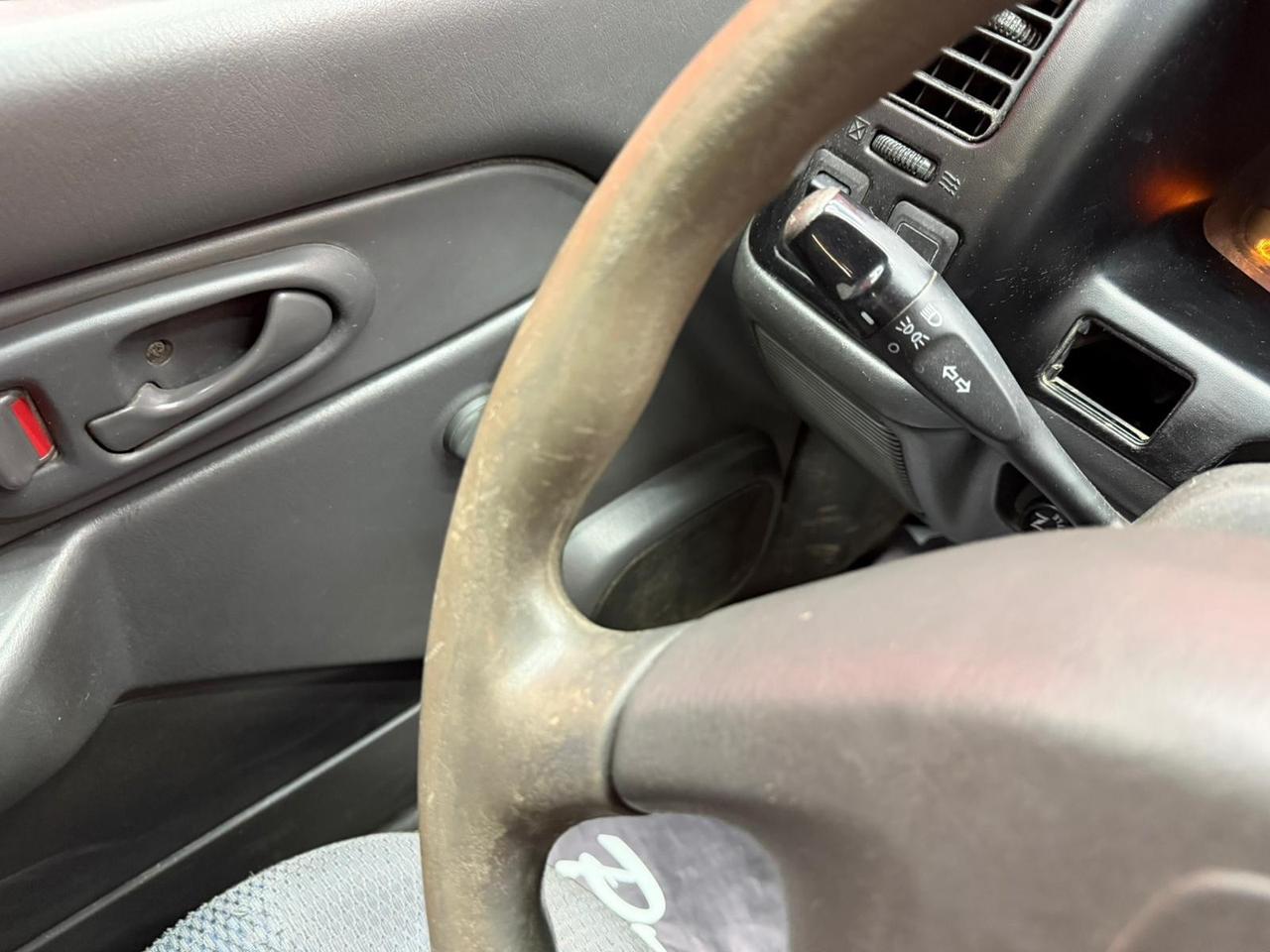 Mitsubishi L200 2.5 TDI 4WD Magnum Club Cab Pick-up