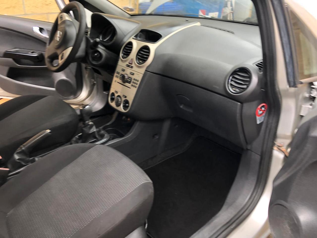 Opel Corsa 1.3 CDTI 75CV ecoFLEX OMOLOGATA EURO 4 SENZA FILTRO ANTIPARTICOLATO!!!5 porte UNICO PROPRIETARIO CON SOLO 24.497 KM GARANZIA EUROPEA DELLA CONFORMGEST X 12 MESI RINNOVABILE FINO A 24 MESI!!!