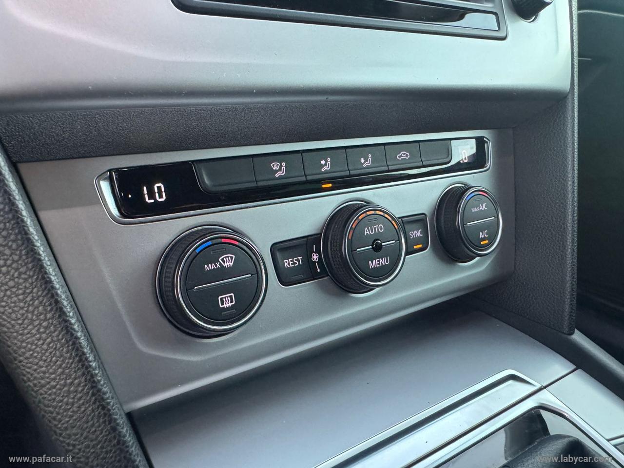 VOLKSWAGEN Passat Variant 2.0 TDI DSG Highline BMT
