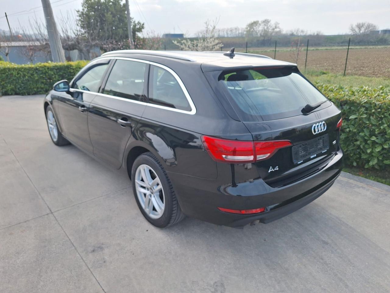 Audi A4 Avant 2.0 TDI 150 CV S tronic line edition