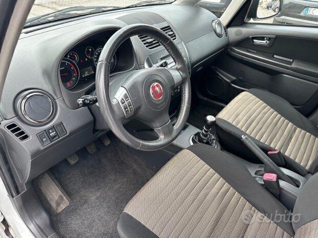 Fiat Sedici 4*2