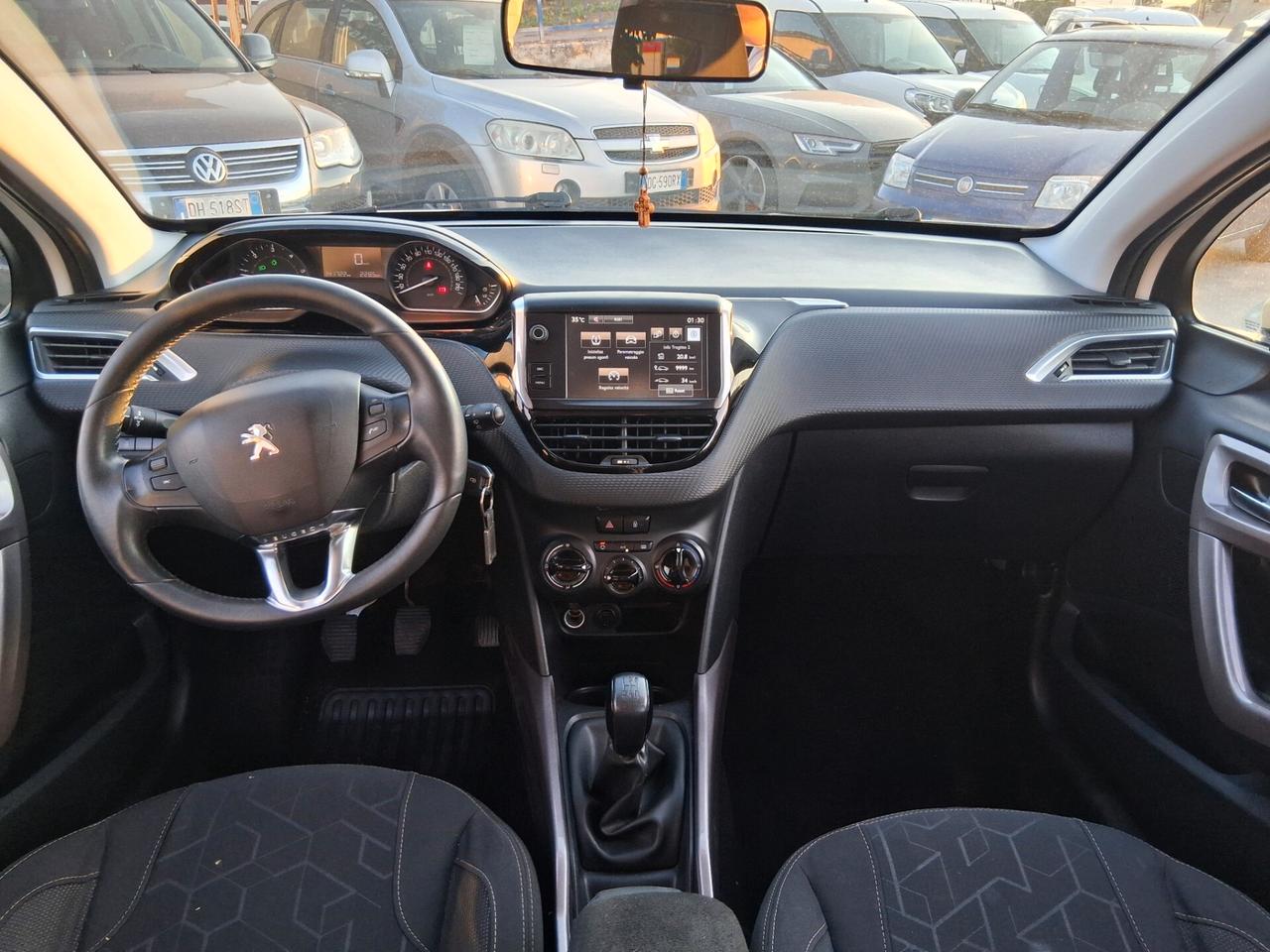 Peugeot 2008 BlueHDi