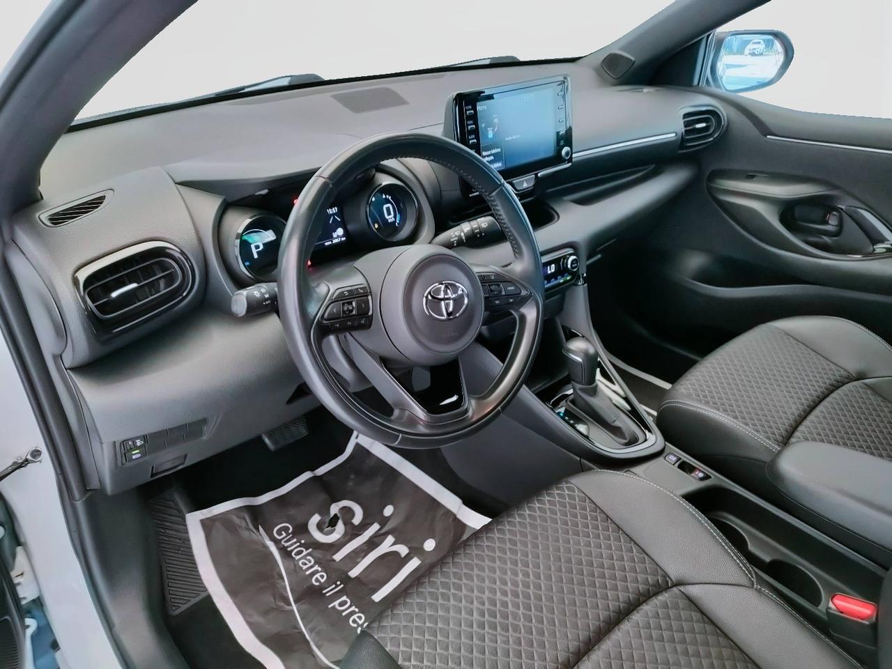 TOYOTA Yaris IV 2020 - Yaris 1.5h Style