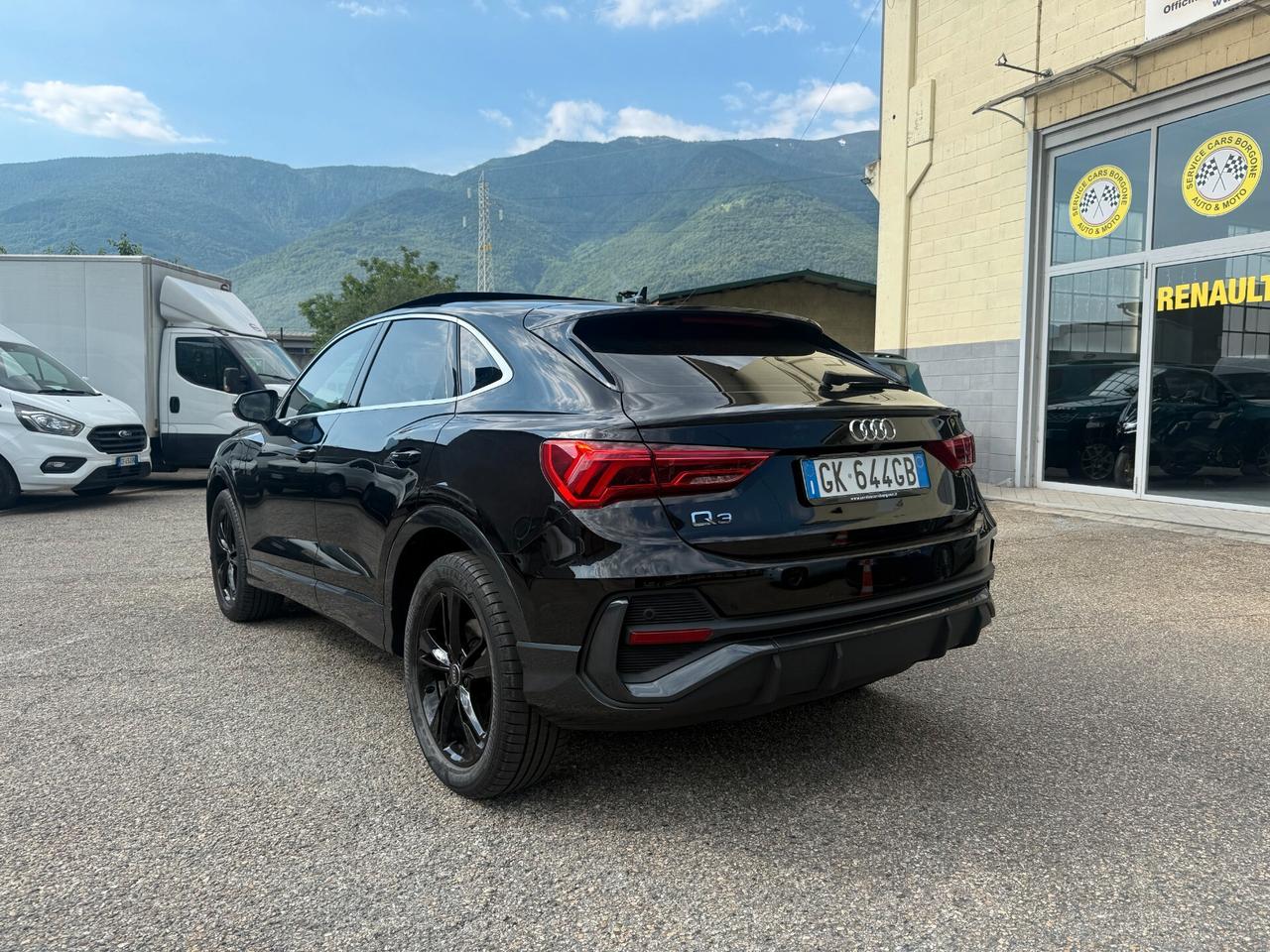 Audi Q3 45 TFSI e S tronic line edition