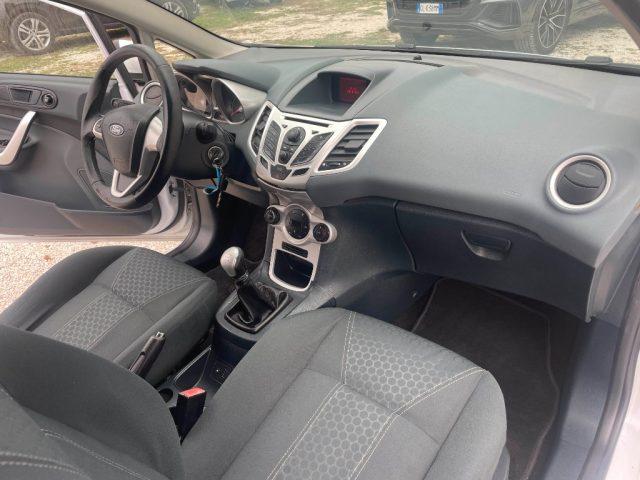 FORD Fiesta 1.6 TDCi 90CV 5 porte DPF Titanium