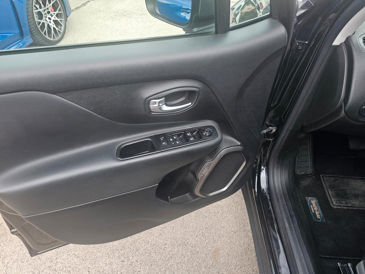 Jeep Renegade 1.6 Mjt DDCT 120 CV Limited