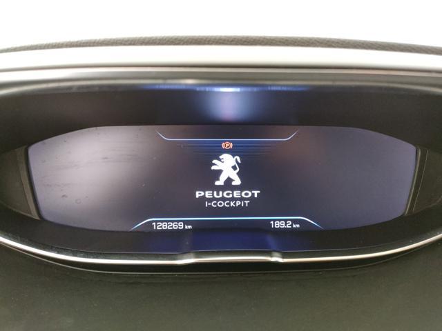 PEUGEOT 3008 BlueHDi 130 S&S Business