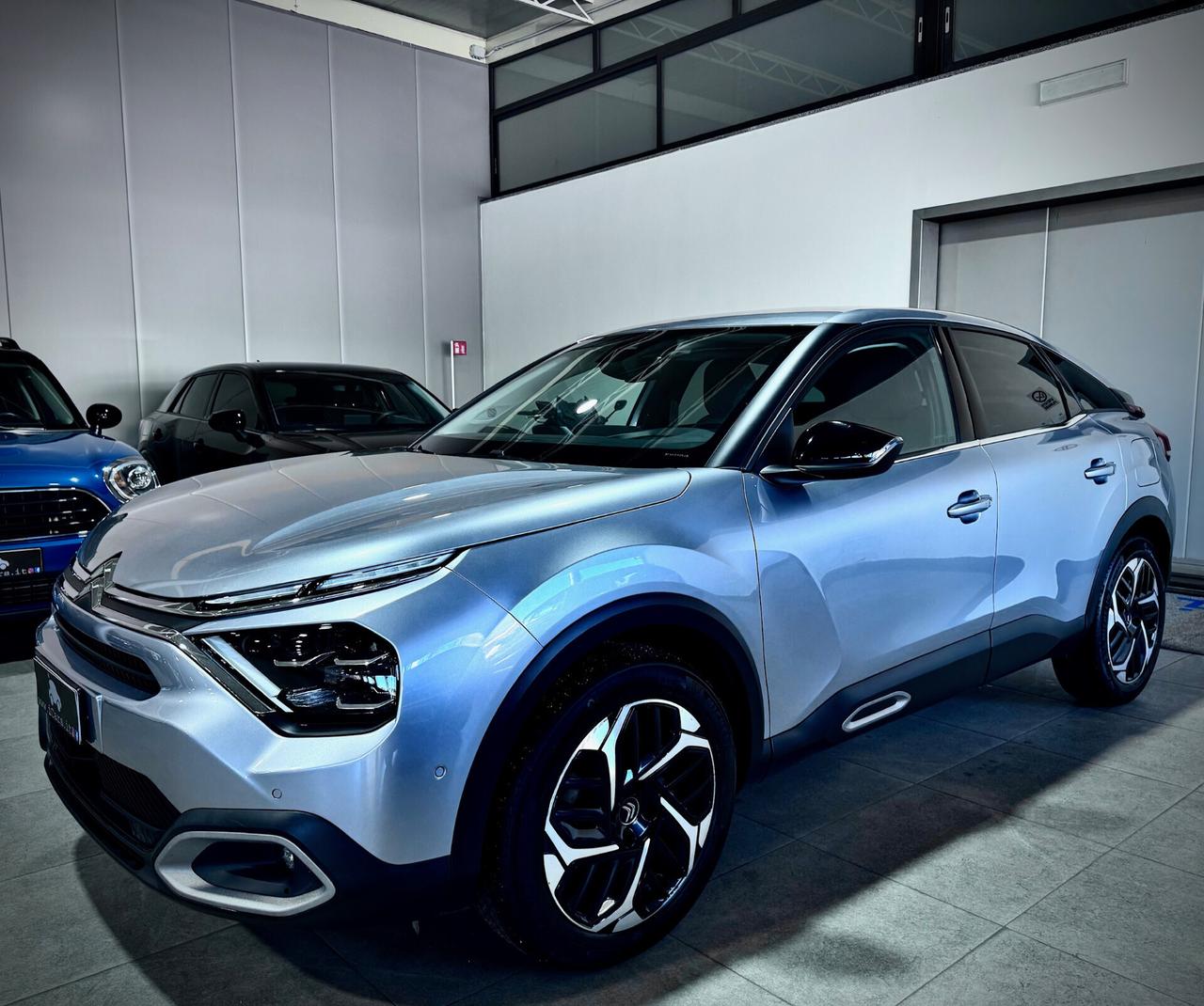 Citroen C4 1.2 130CV EAT8 Shine