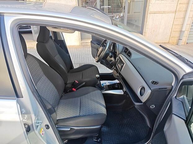 TOYOTA Yaris 1.4 D 5 porte *94.000 KM*- 2013