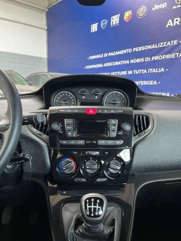 Lancia Ypsilon 1.0 hybrid 70cv Silver USATO GARANTITO