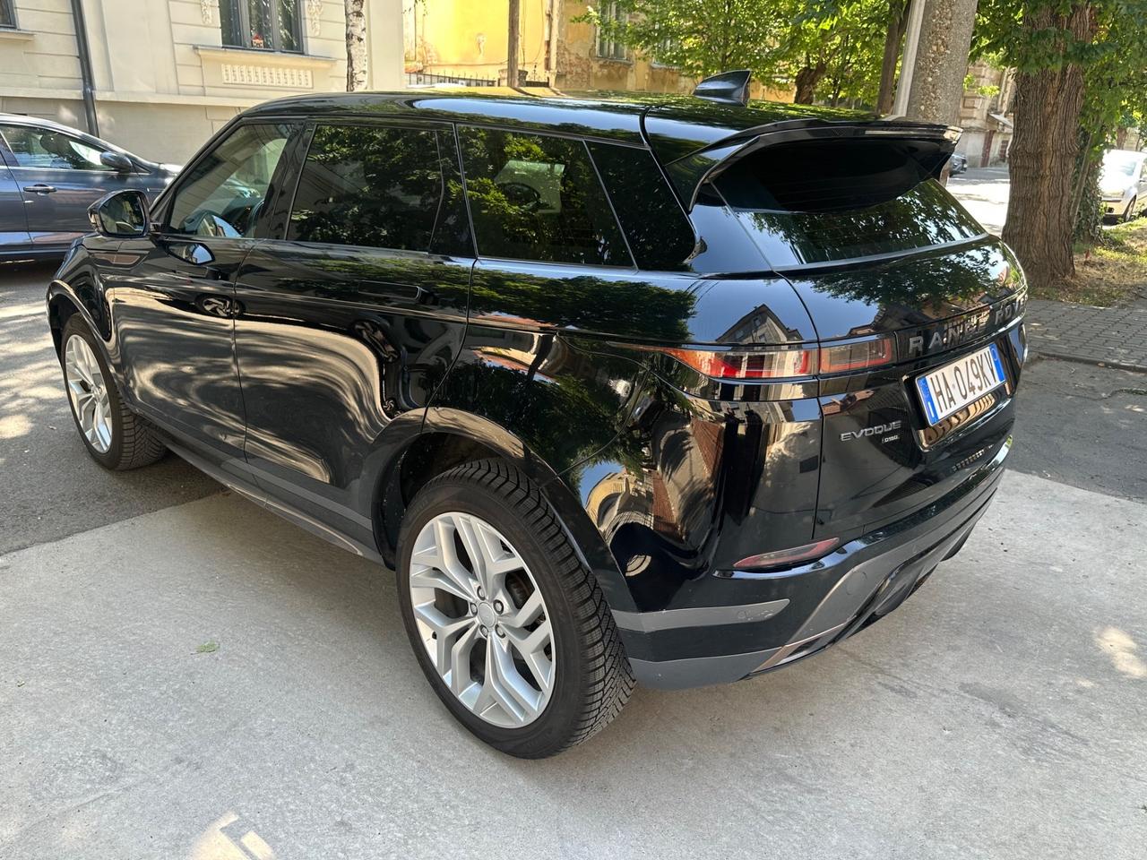 Land Rover Evoque R-Dynamic 2.0d 150cv - 2020
