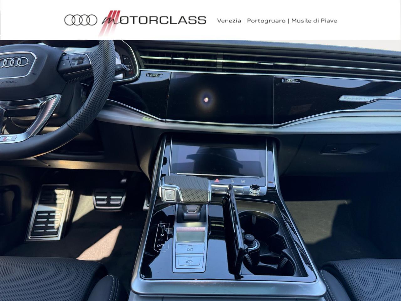 Audi SQ8 s4.0 v8 tfsi sport attitude quattro