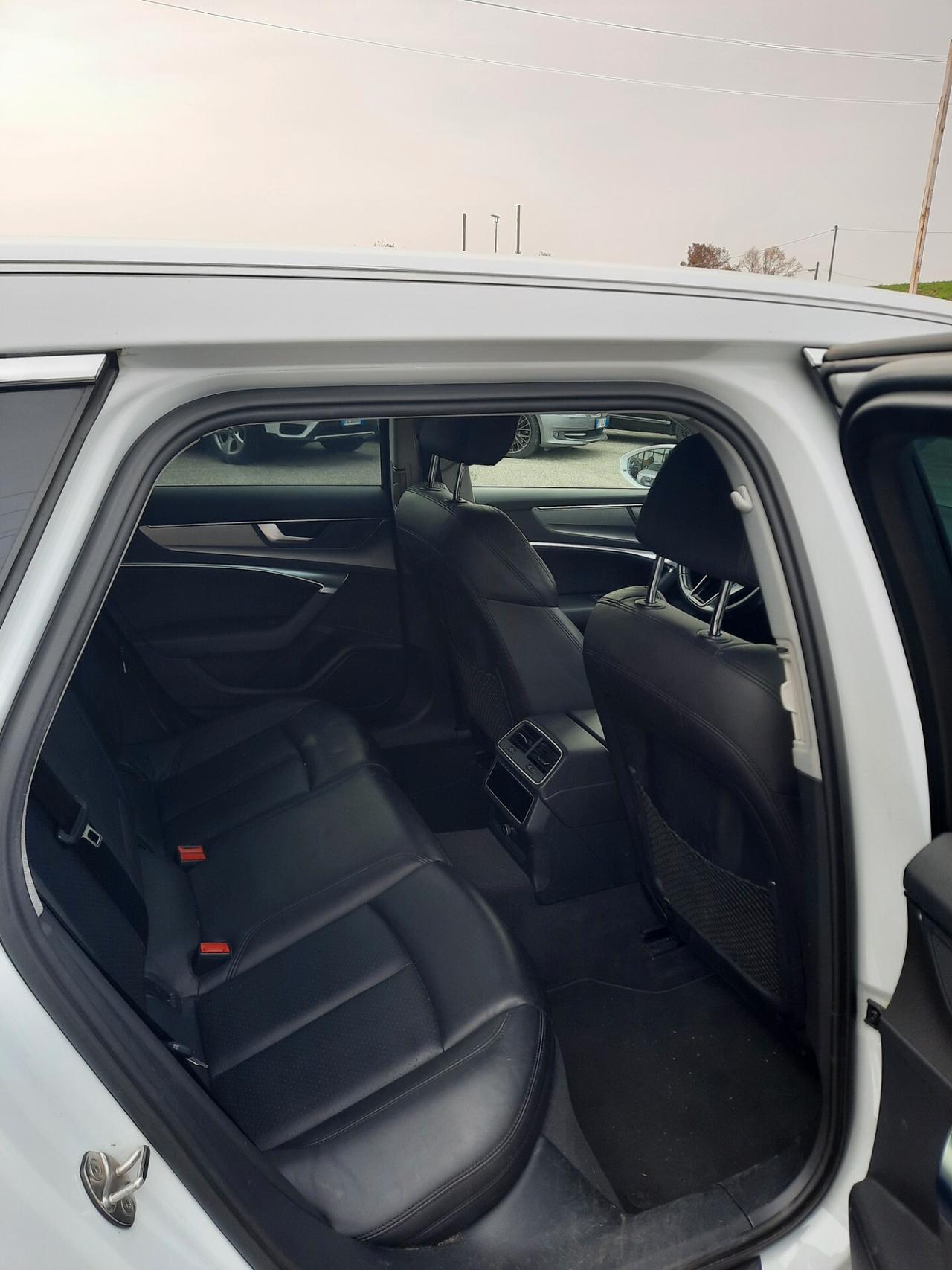 Audi A6 Avant 40 2.0 TDI S tronic Business Design