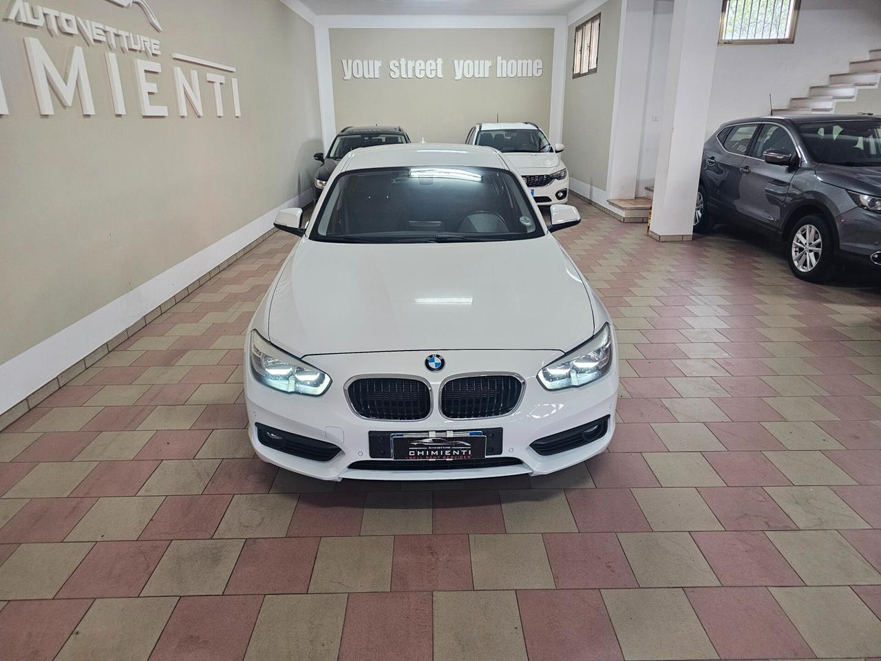 Bmw 116 116d 5p. Urban