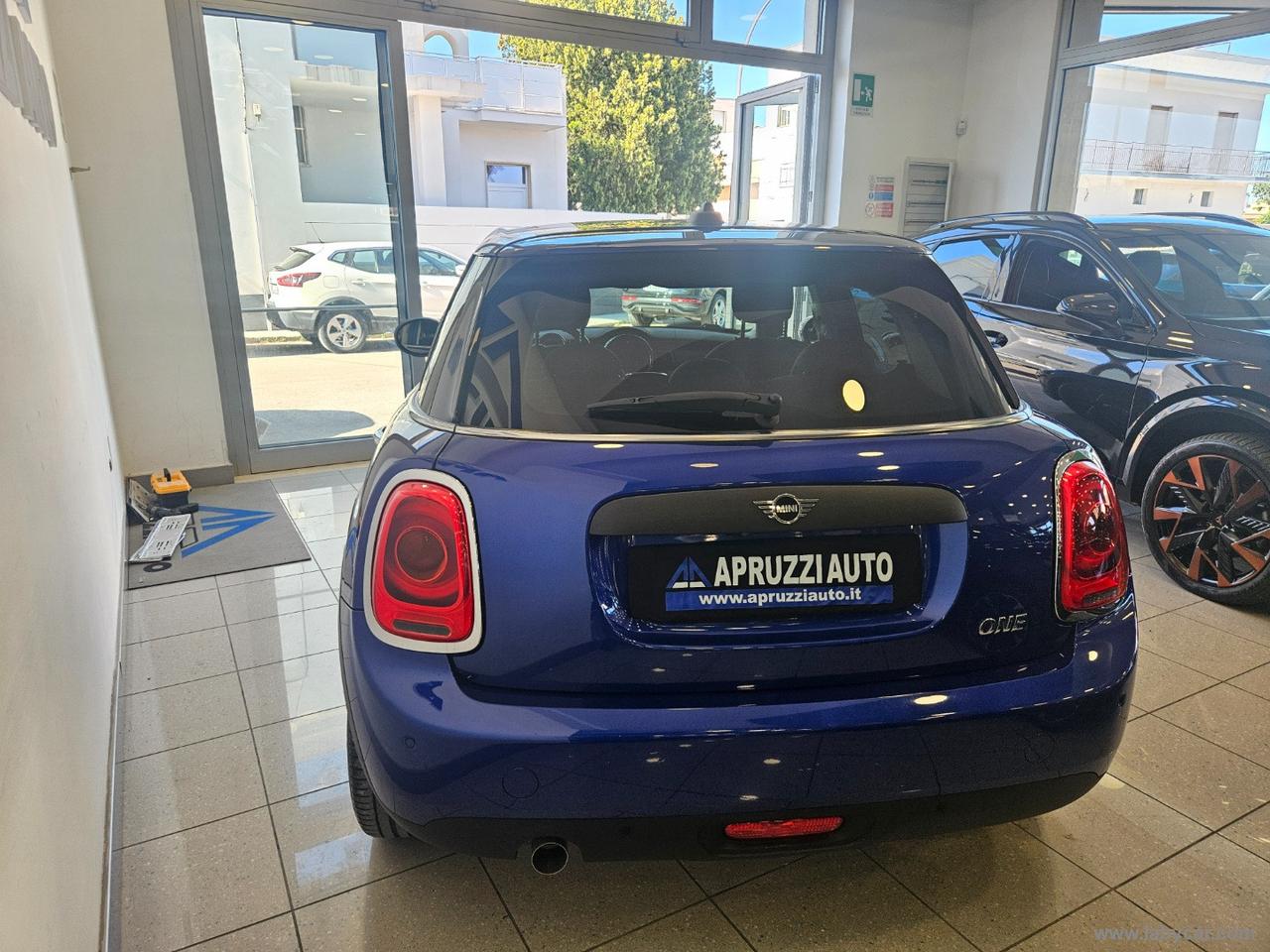 MINI Mini One Business 5 porte AUTO