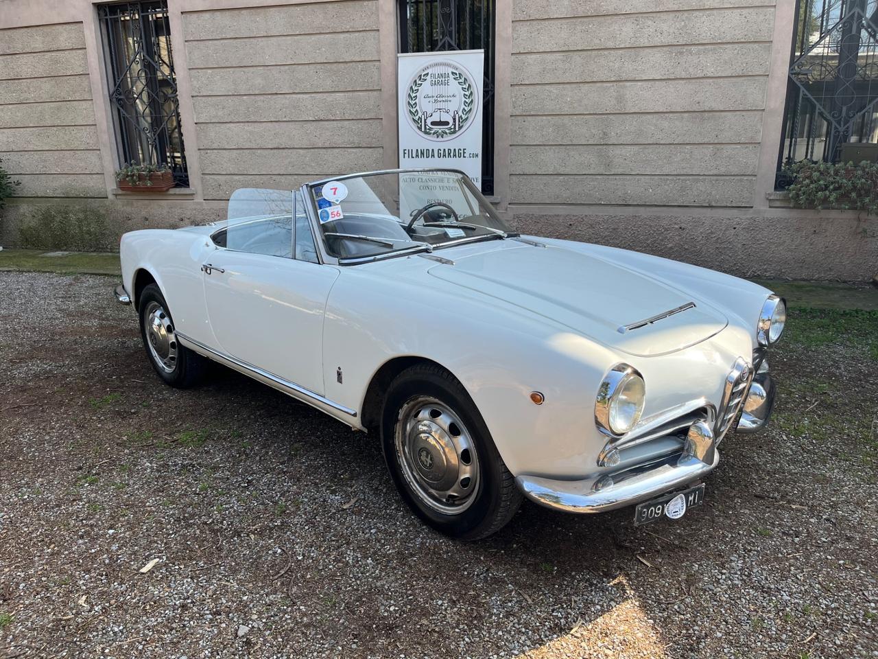 Alfa Romeo Giulia Spider