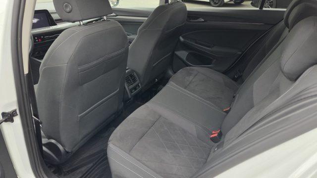 VOLKSWAGEN Golf 1.5 TGI DSG Style PERMUTE UNICOPR. OK NEOPAT.