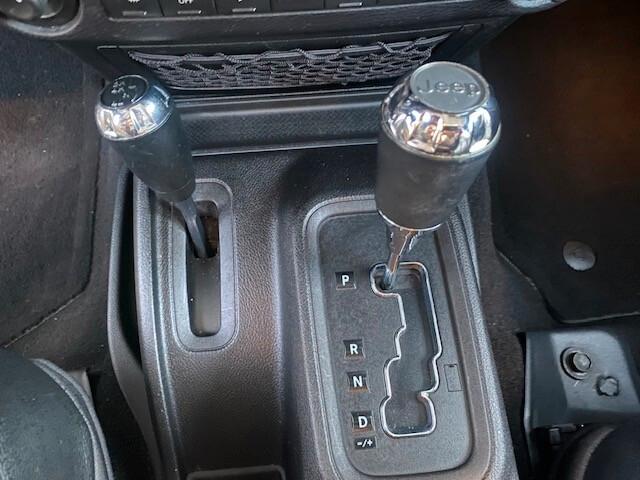 JEEP WRANGLER UNLIMITED 2.8 CRD DPF SAHARA AUTO - 24 MESI GARANZIA