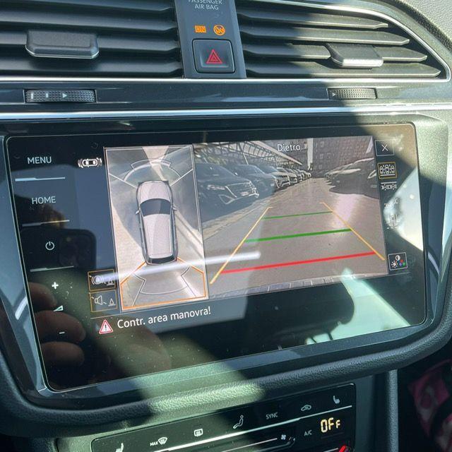 VOLKSWAGEN - Tiguan - 2.0 TDI DSG R-LINE