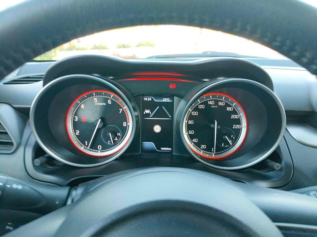 Suzuki Swift 1.2 Hybrid Top