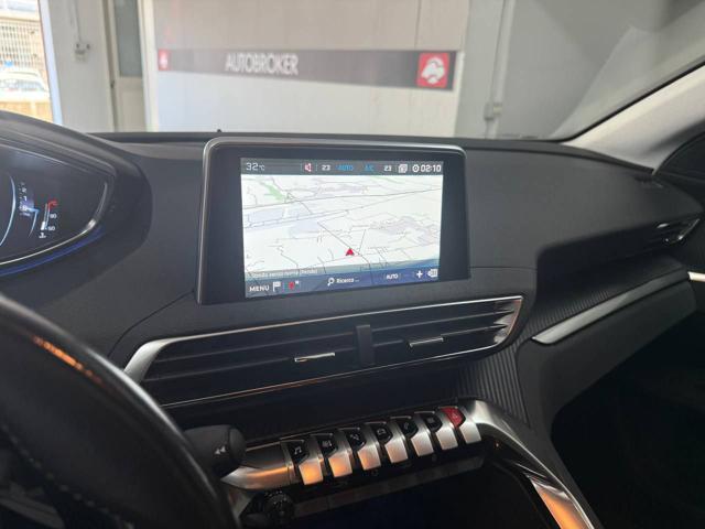 PEUGEOT 3008 BlueHDi 130 S&S EAT8 Business