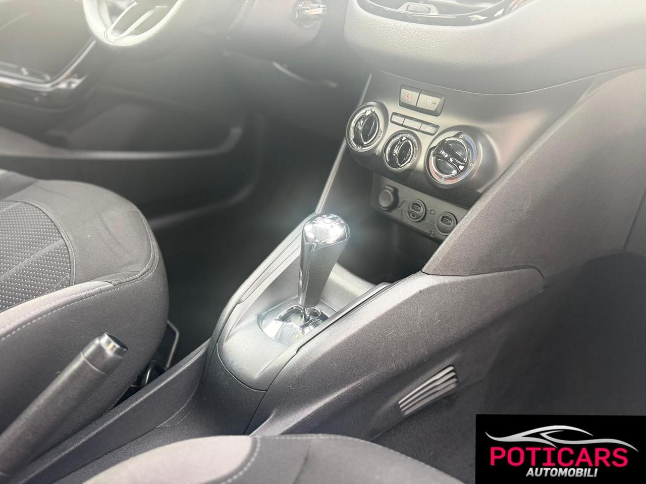 Peugeot 208 1.4 HDi 68 CV 5 porte Active Automatica