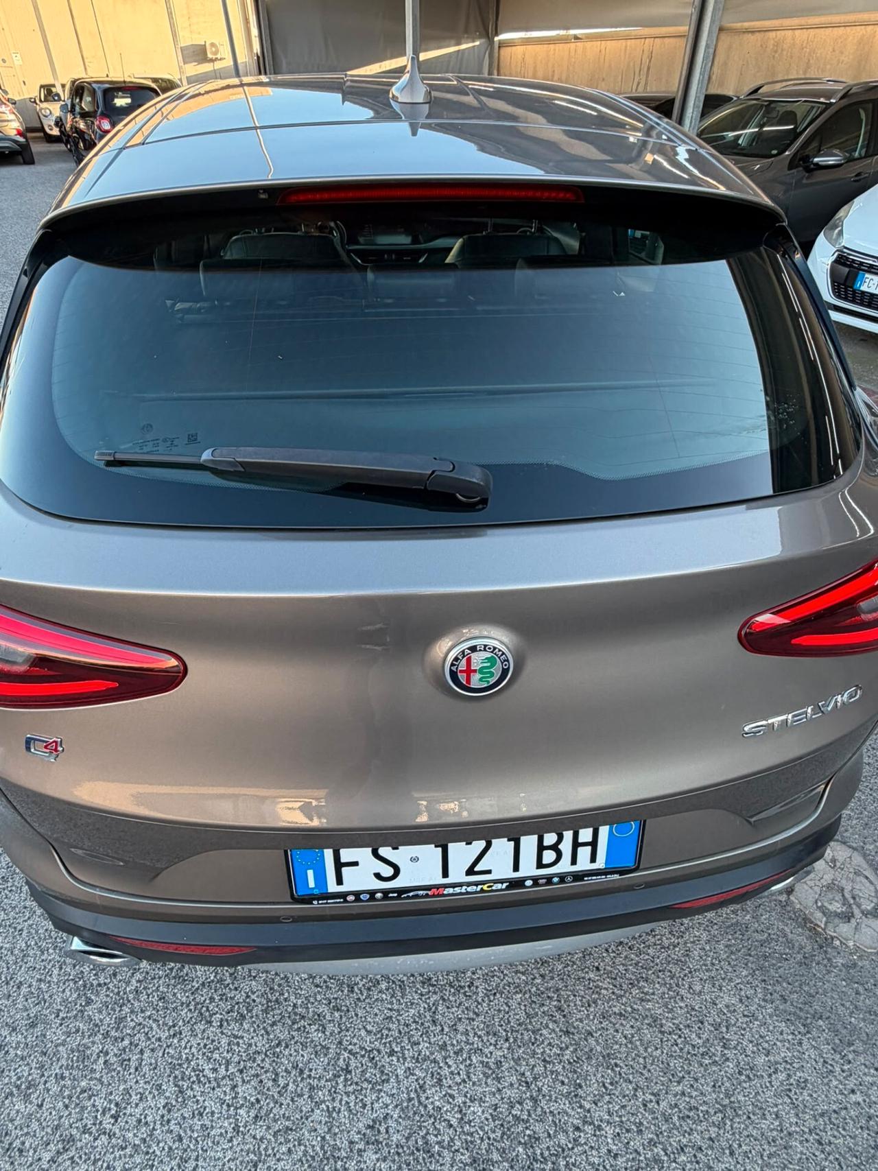 Alfa Romeo Stelvio 2.2 Turbodiesel 210 CV AT8 Q4 B-Tech