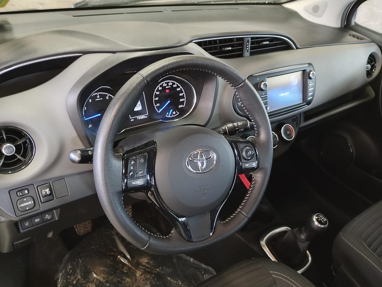 Toyota Yaris 1.0 72 CV 5 porte Active - Nessun vincolo -