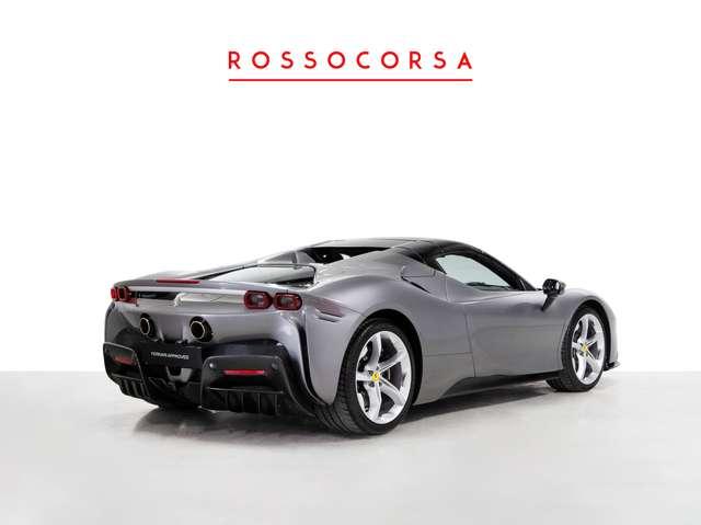 Ferrari SF90 Spider Tailor Made Ispirazioni