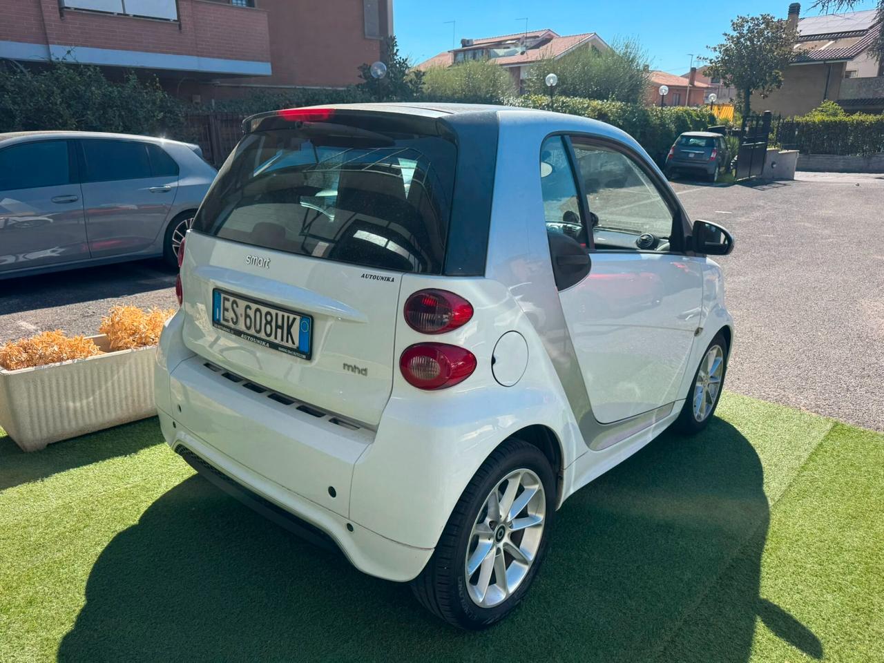 Smart ForTwo 1000 52 kW coupé pure