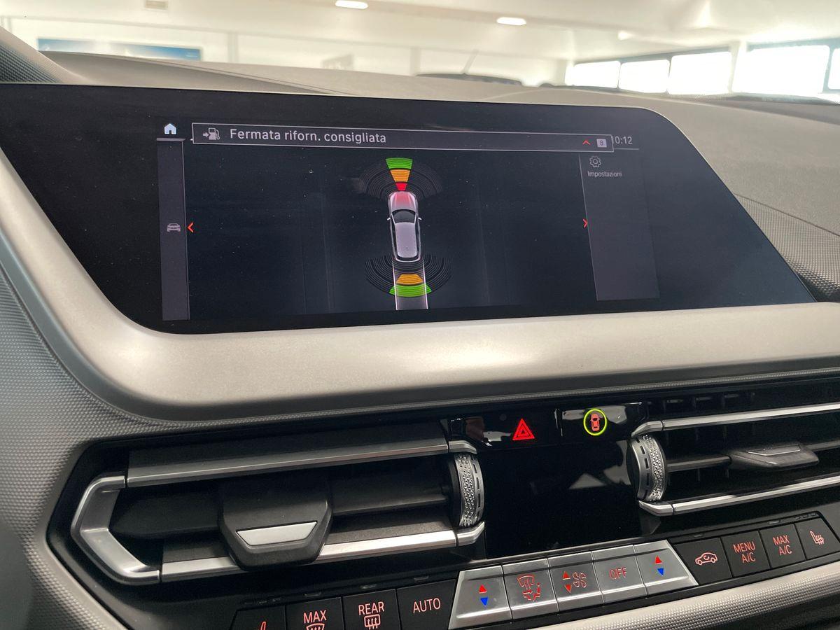 BMW Serie 1 F40 - 120d Sport auto