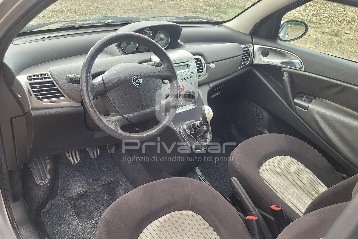 LANCIA Ypsilon 1.2 Oro
