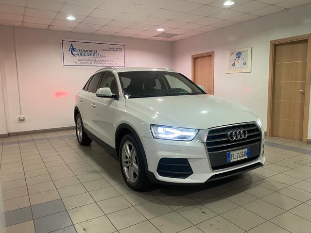 AUDI Q3 2.0 TDI 150 CV Business