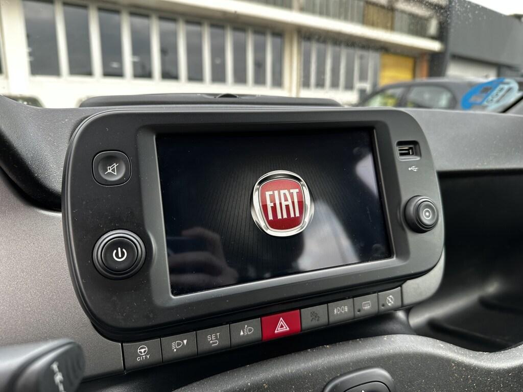 Fiat Panda 1.0 FireFly Hybrid City Cross neopatentati