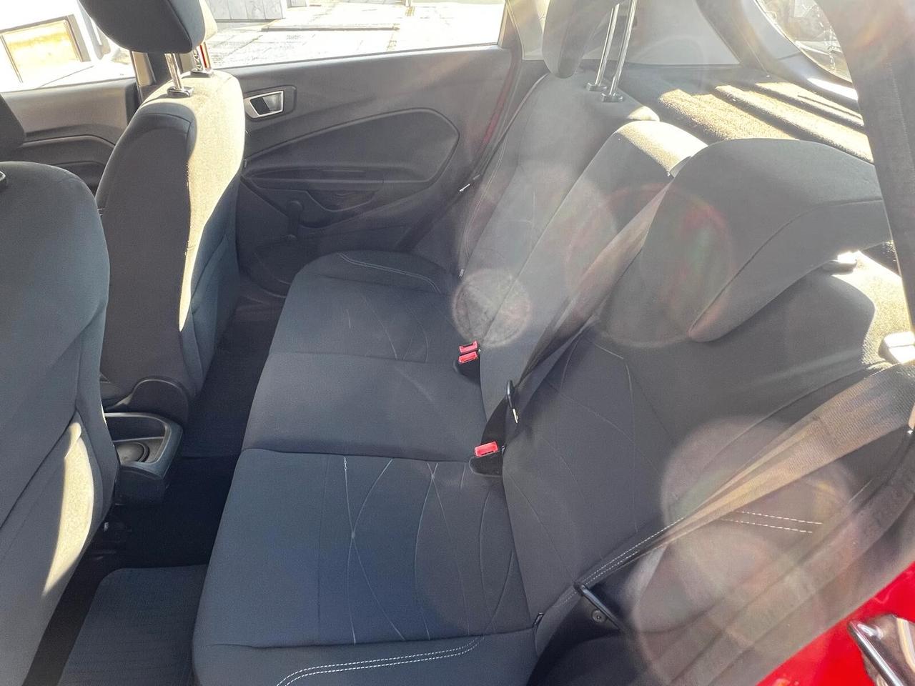 FORD Fiesta 6ª serie Fiesta 1.4 5p. Bz.- GPL T...