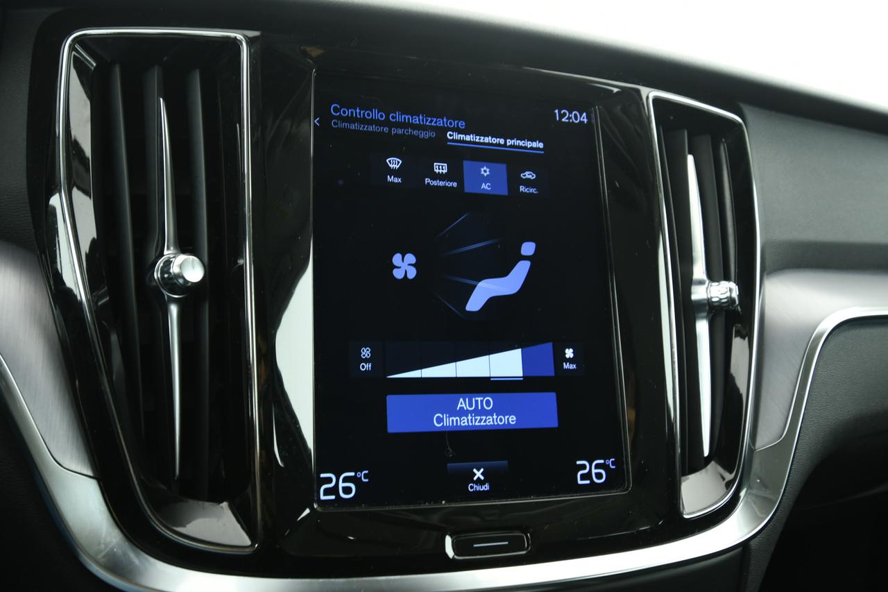 VOLVO V60 2.0 b4 Momentum Business auto NEOPATENTATI+C17"