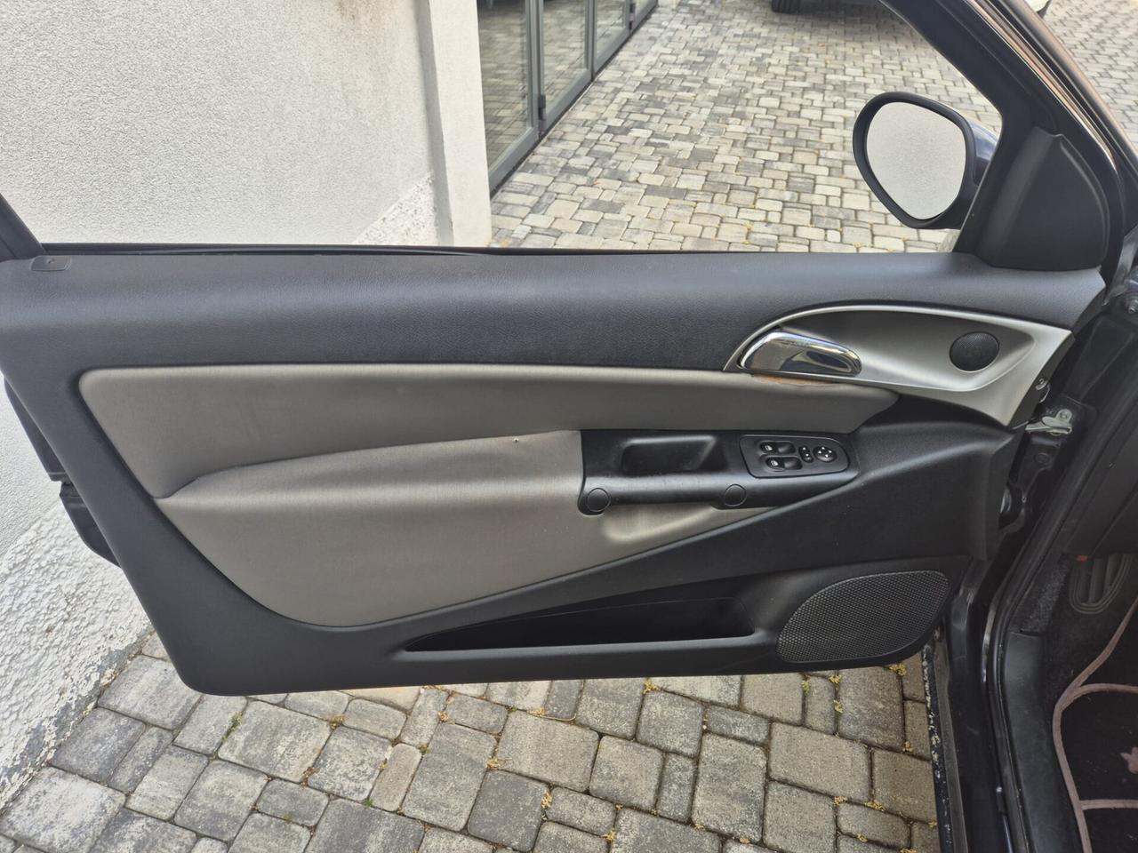 Lancia Ypsilon 1.2 Benzina