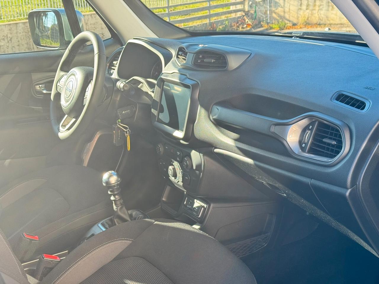 Renegade 1.6 130 CV Limited Telecamera e Navigatore