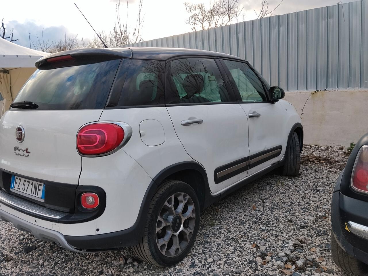 Fiat 500L 1.3 Multijet 85 CV Trekking LEGGI ANNUNCIO