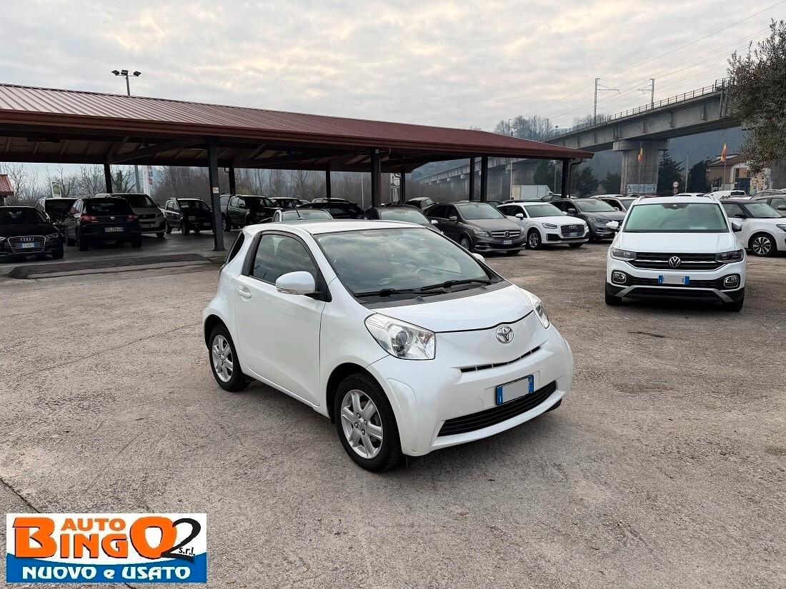 Toyota iQ 1.0 Multidrive