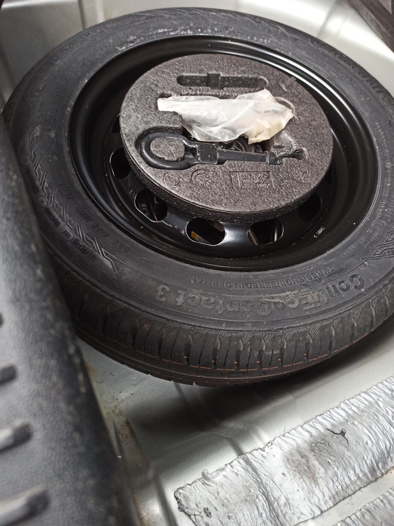 Ford Fiesta 1.5 TDCi 86 cv 5 porte Plus