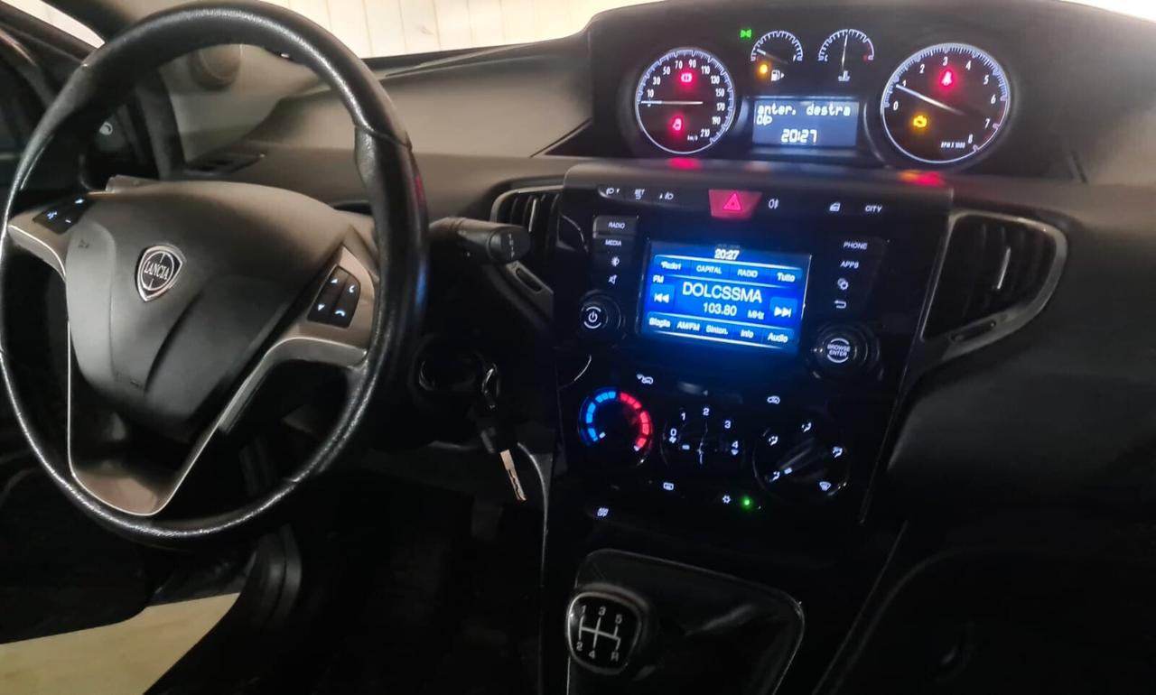 Lancia Ypsilon 1.2 BENZ. - 2017 - KM. 111.000