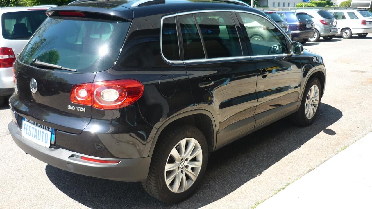 Volkswagen Tiguan 2.0 TDI DPF 4MOTION DSG Sport & Style