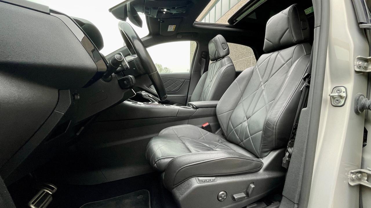DS7 CROSSBACK 1.5 RIVOLI 130CV - VIRTUAL COCKPIT, PELLE, TETTO, NEOPATENTATI