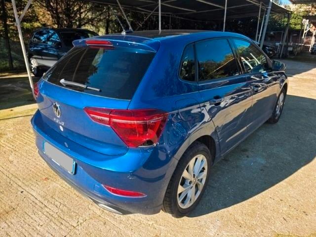 Volkswagen Polo 1.0 TSI DSG Style
