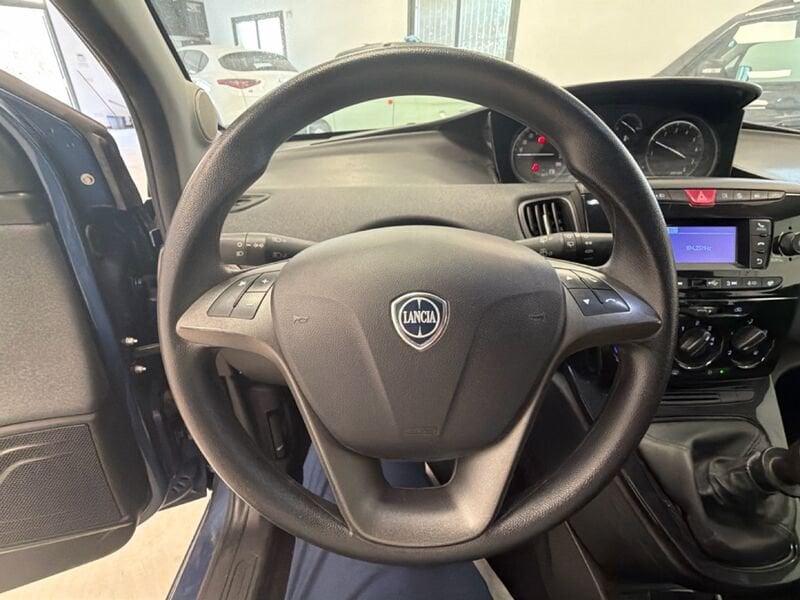 Lancia Ypsilon 1.0 FireFly 70cv S&S Hybrid SILVER