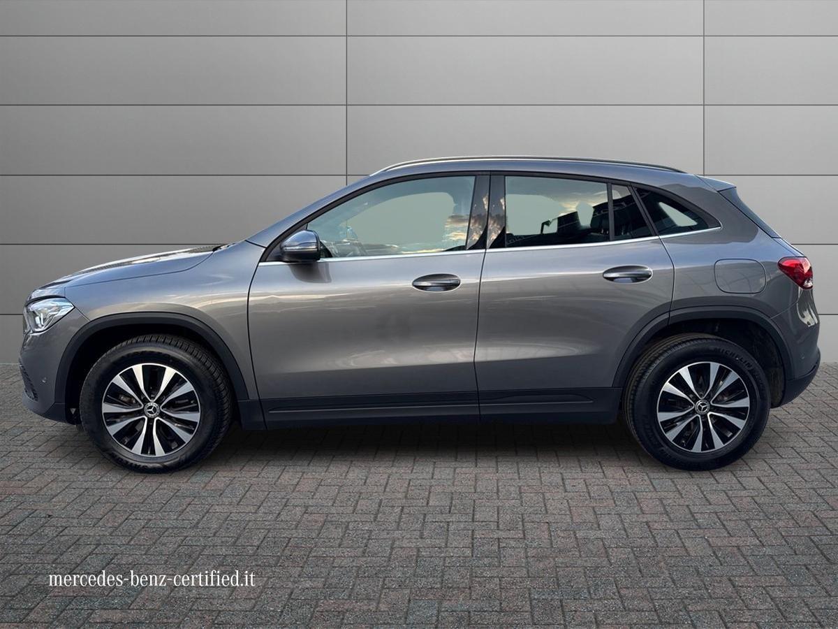 Mercedes-Benz GLA-H247 2020 - GLA 180 d Sport auto