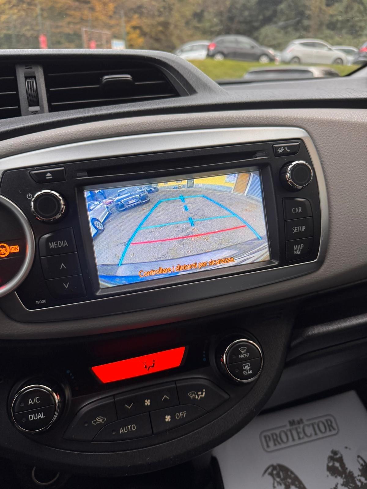 Toyota Yaris 1.0 5 porte Lounge 54M.KM!!! GARANZIA 1 ANNO